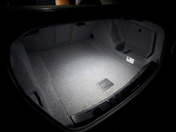 Ampoule LED coffre pour THALIA II (LU1/2_) RENAULT