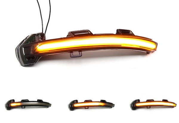 GOLF 8 Dynamic LED Mirrors Flashing - Rolling Repeaters