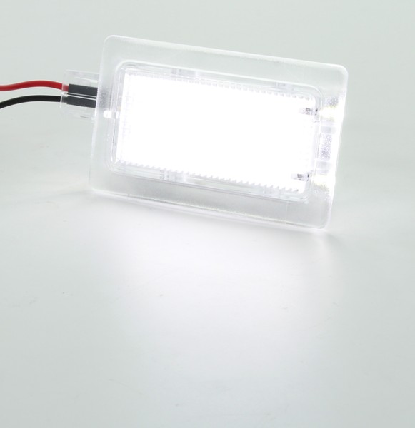 Module LED d'éclairage de courtoisie Dodge Charger, Challenger, Avenger, Dart, Magnum