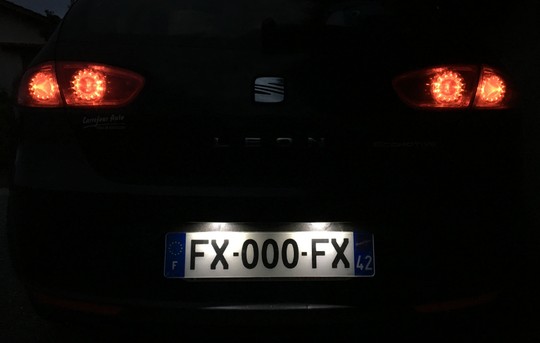 Pack plaque LED - SEAT LEON 2