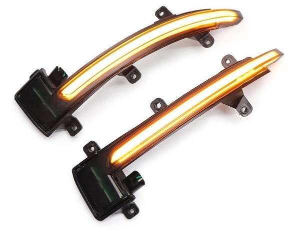 Répétiteurs LED Dynamique Audi* TT & R8 Rétro Défilant Homologué - Clignotant