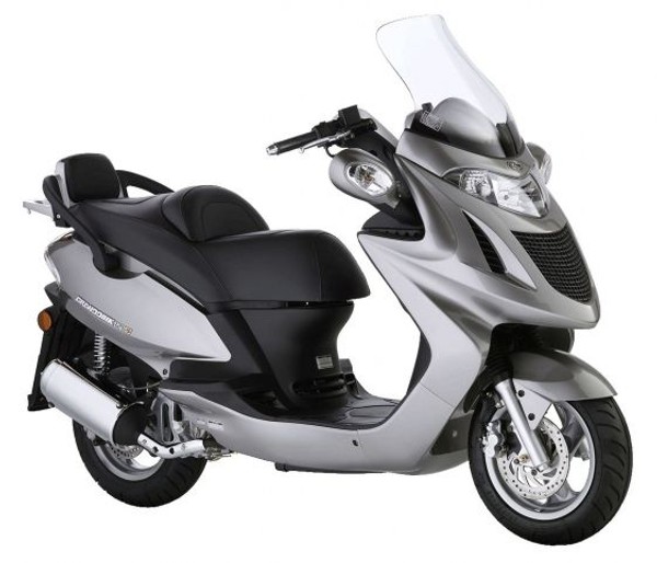 Pack ampoules de phare Xenon Effect pour Dink 125 - KYMCO - feux de croisement et plein phare