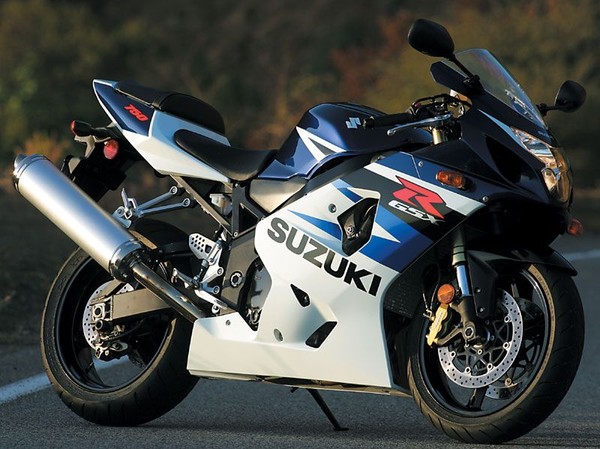 Pack complet d'ampoule(s) haute qualité pour feux de croisement / feux de route de votre SUZUKI GSX-R 750  (B32111).