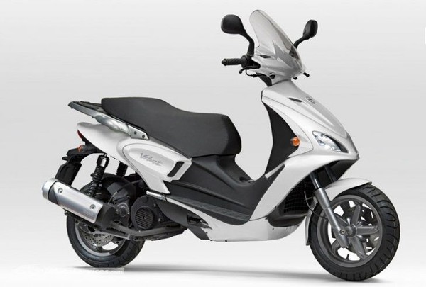 Pack complet d'ampoule(s) xenon BA20D haute qualité pour feux de croisement / feux de route de votre BENELLI Velvet 125).