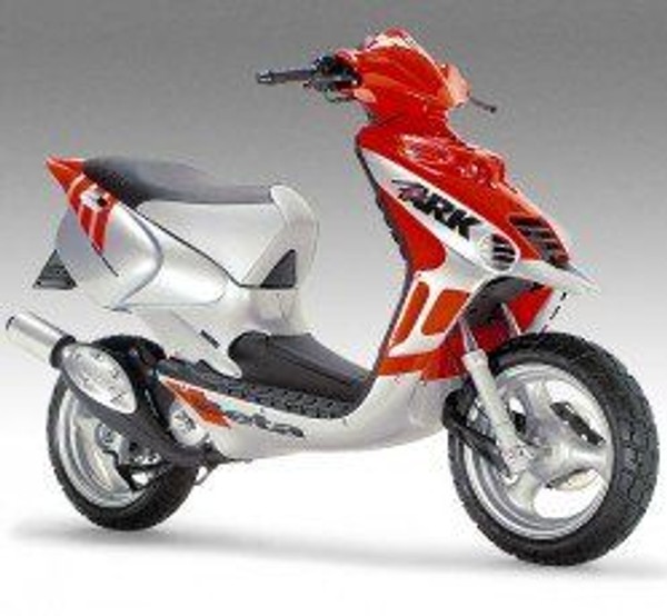 Pack complet d'ampoule(s) xenon BA20D haute qualité pour feux de croisement / feux de route de votre KTM Ark 50 AC).
