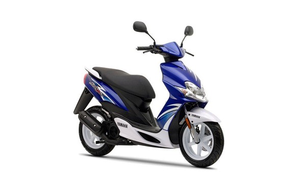 Żarówki ksenonowe BA20D do YAMAHA CS 50 R AC  (SA22V)). Zastępuje żółte żarówki