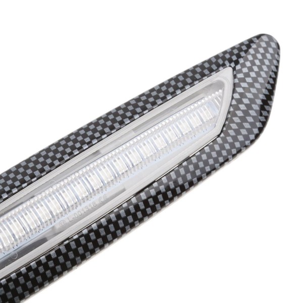 Répétiteurs latéraux LED  BMW Série E81, E82, E87, E88, E90, E91, E92, E93, E60 et E61 Carbone / Claire