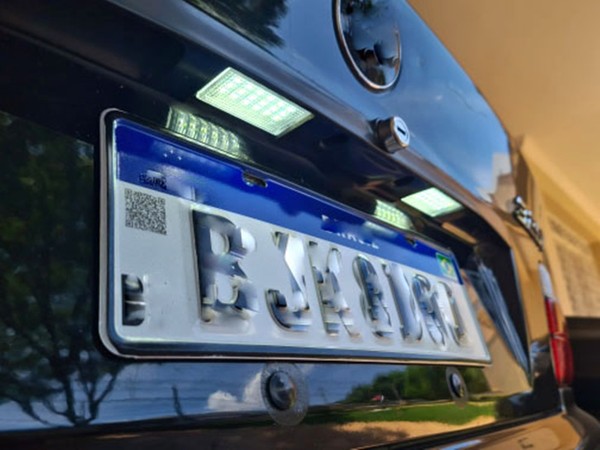 Pack 2 modules LED  BMW E36 Série 3 - éclairage plaque immatriculation - Plug&Play - CANBUS - 1992 à 1998