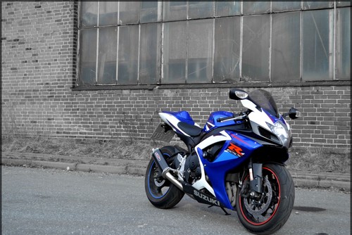 GSX-R 750 (CF2111)