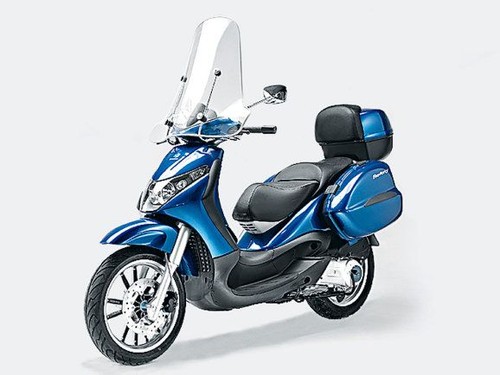 Beverly 200 GT (ZAPM28200)
