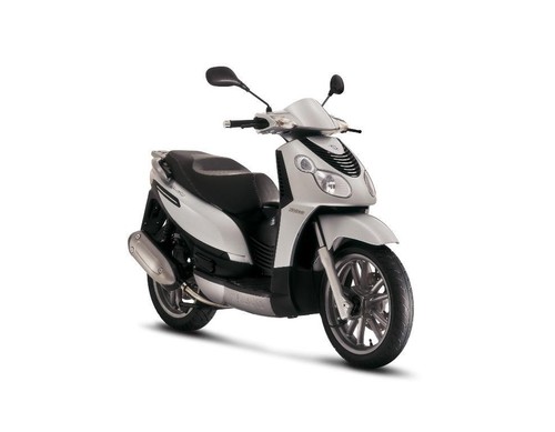 Carnaby 125 (ZAPM60200)