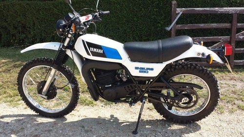 DT 250 MX (1R7)