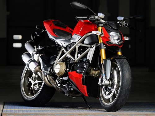 Streetfighter 1100 (F100AA)