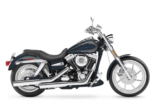 DYNA SCREAMIN EAGLE 1800