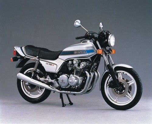 CB 750 F (RC04)