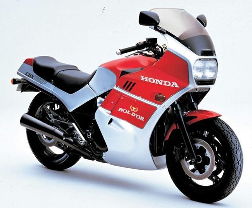 CBX 750 F (RC17)