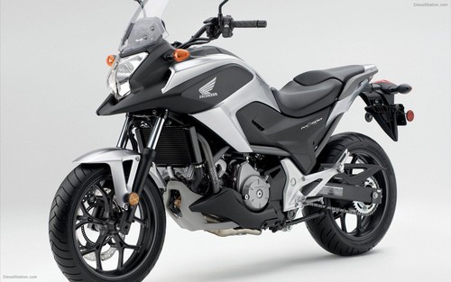 NC 700 X (RC63)