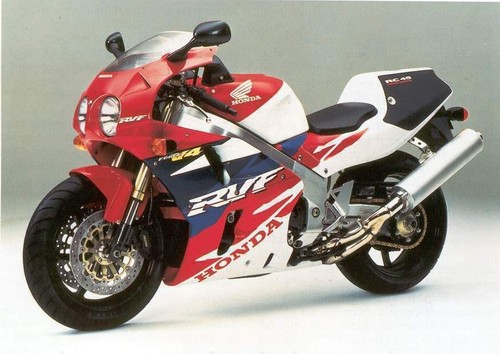 RVF 750 R (RC45)