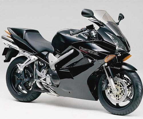 VFR 800 A (RC46)