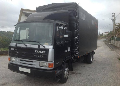F1000