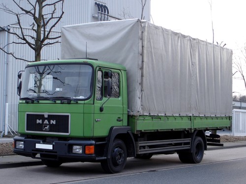 M 90 TEKLİ FAR