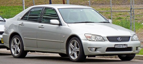 IS 1 (XE10) 1998 - 2005